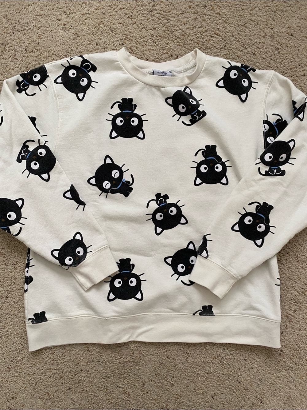 Chococat by Sanrio Sweatshirt. XL. White/Black.